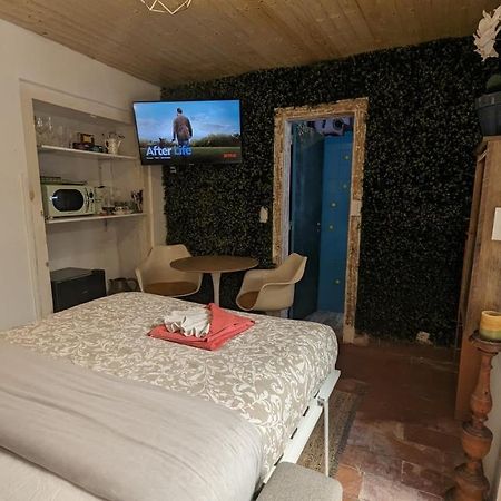 Tiny Smart Home, Private Garden & Outside Jacuzzi. Center Sintra! Exteriör bild